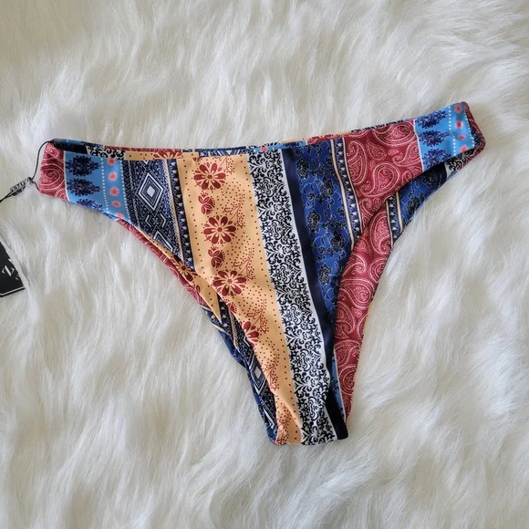 ZAFUL Bohemian Cheeky Bikini Bottom L/8 NWT Paisley Sienna Blue Black - Main Image